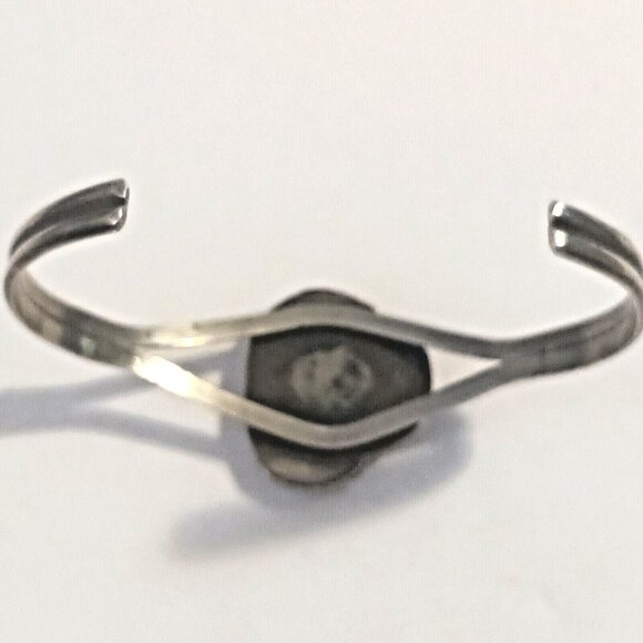 Navajo Native American Coral Sterling Cuff Bracelet Vintage (1555) - Picture 5 of 5